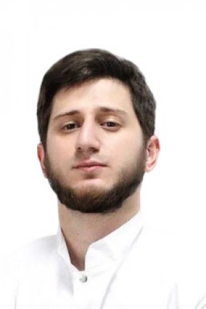 Алиев Амир Гамзатович